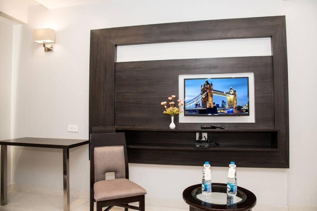 Hotel Platinum Shravasti Katra  エクステリア 写真
